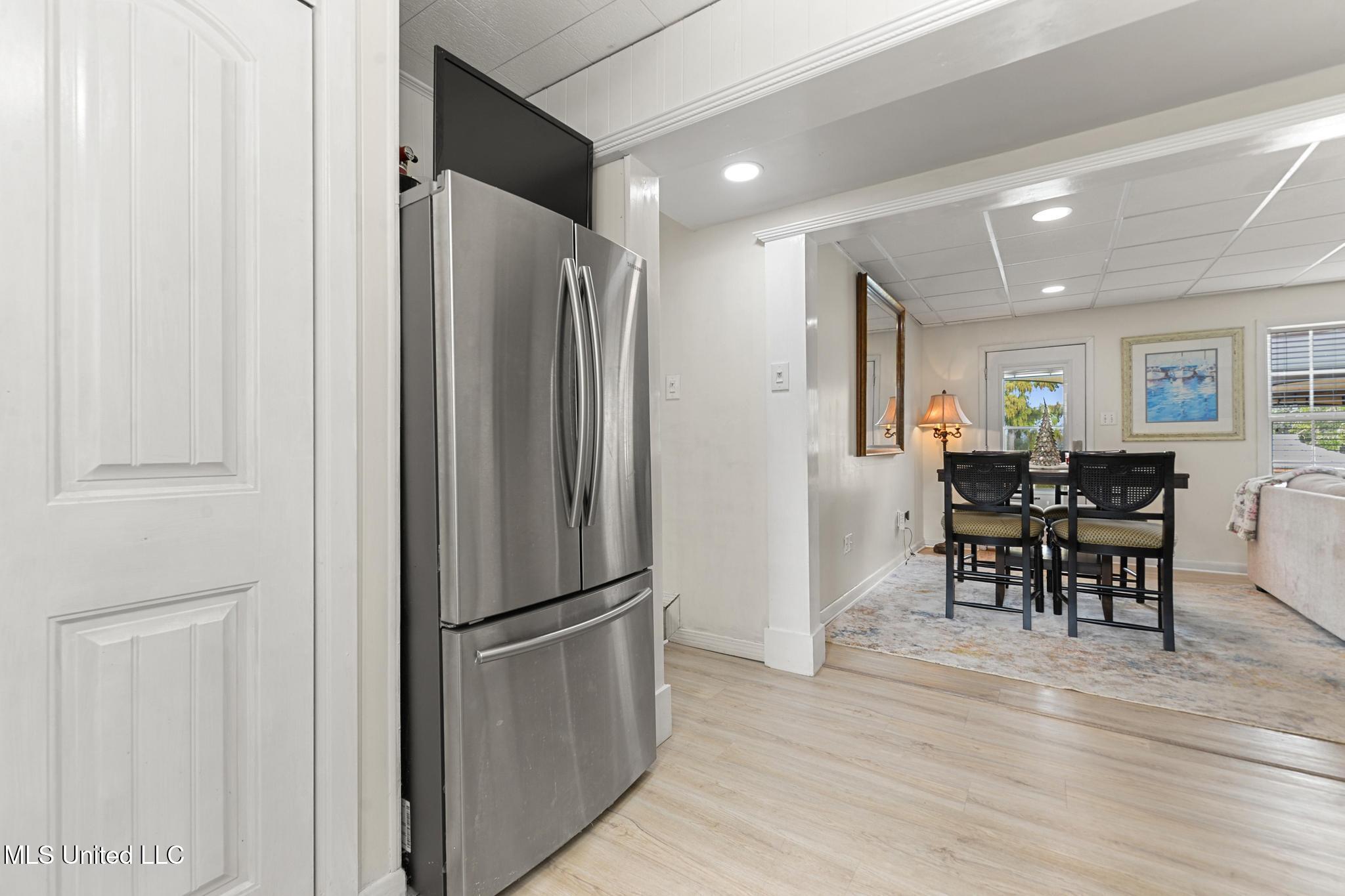 5236 North Shore Circle Moss Point, MS 39563 - Photo 24 of 44 026