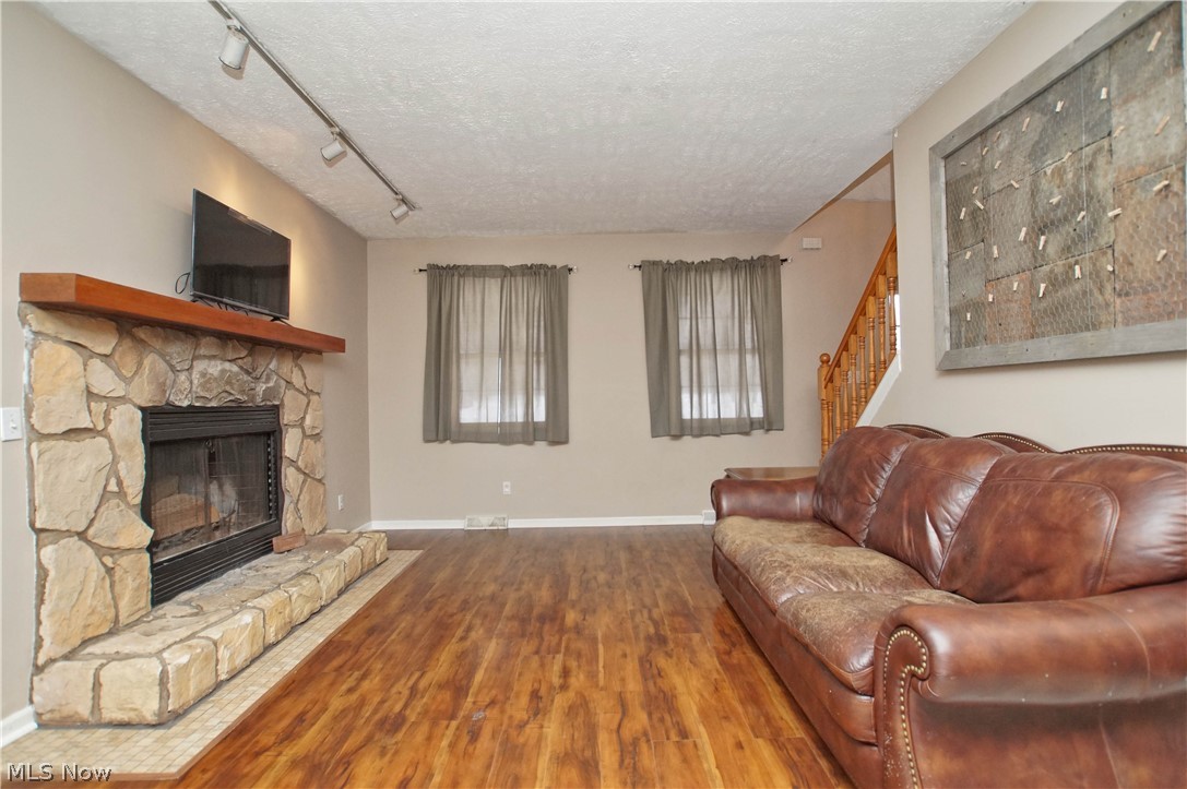 7141 Dewey Road Thompson, OH 44086 - Photo 11 of 35