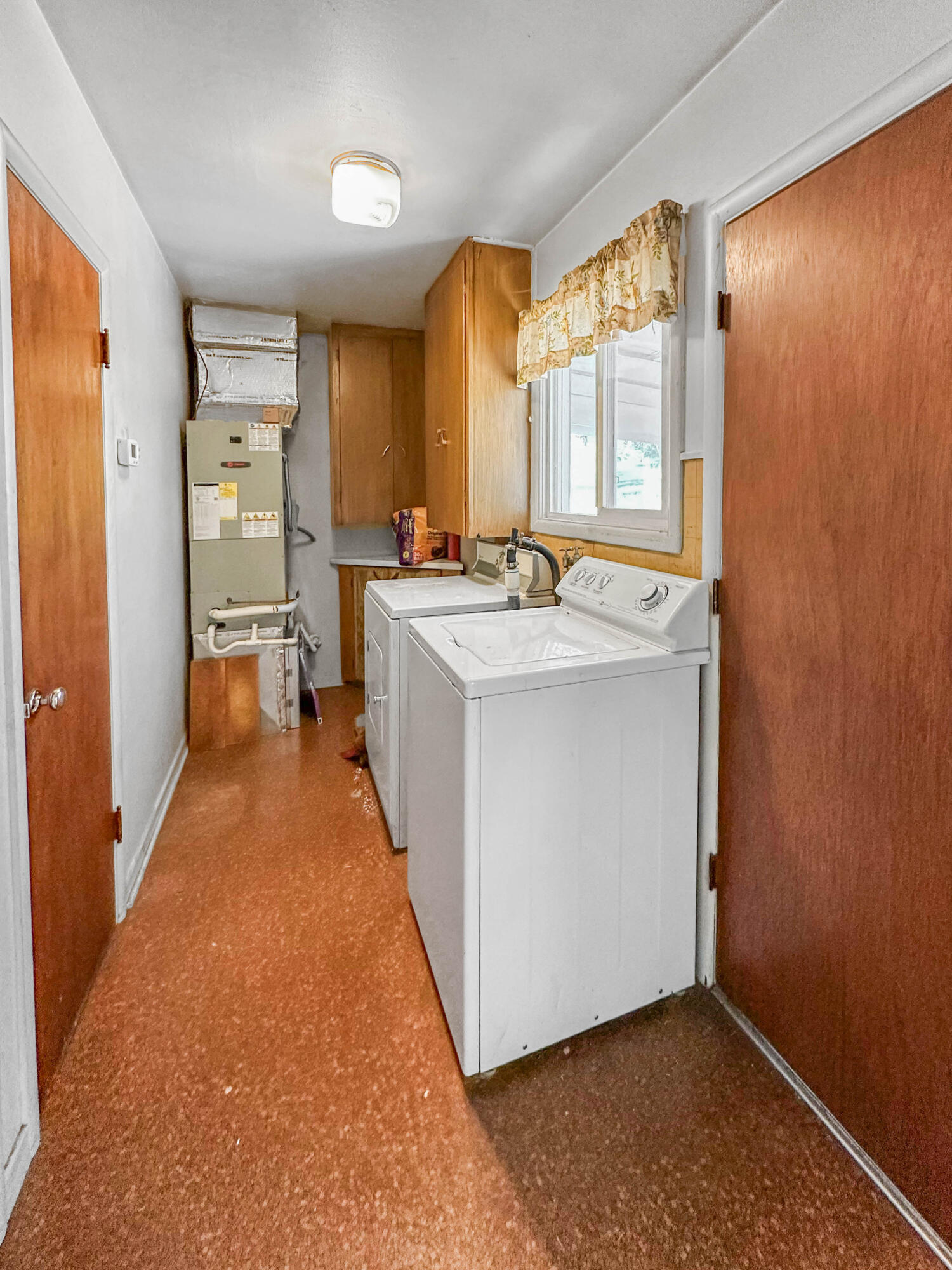4090 Payne Road Medford, OR 97504 - Photo 19 of 33 IMG_0173