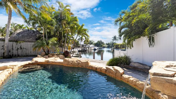 $1,100,000 | 1222 Southeast 5th Court, Deerfield Beach, FL 33441