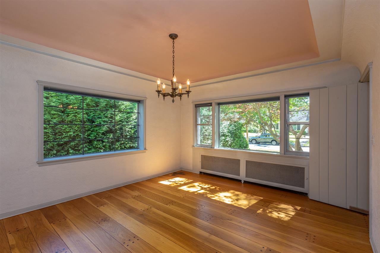 1207 East Overbluff Road Spokane, WA 99203 - Photo 11 of 38 Gallery Image 11