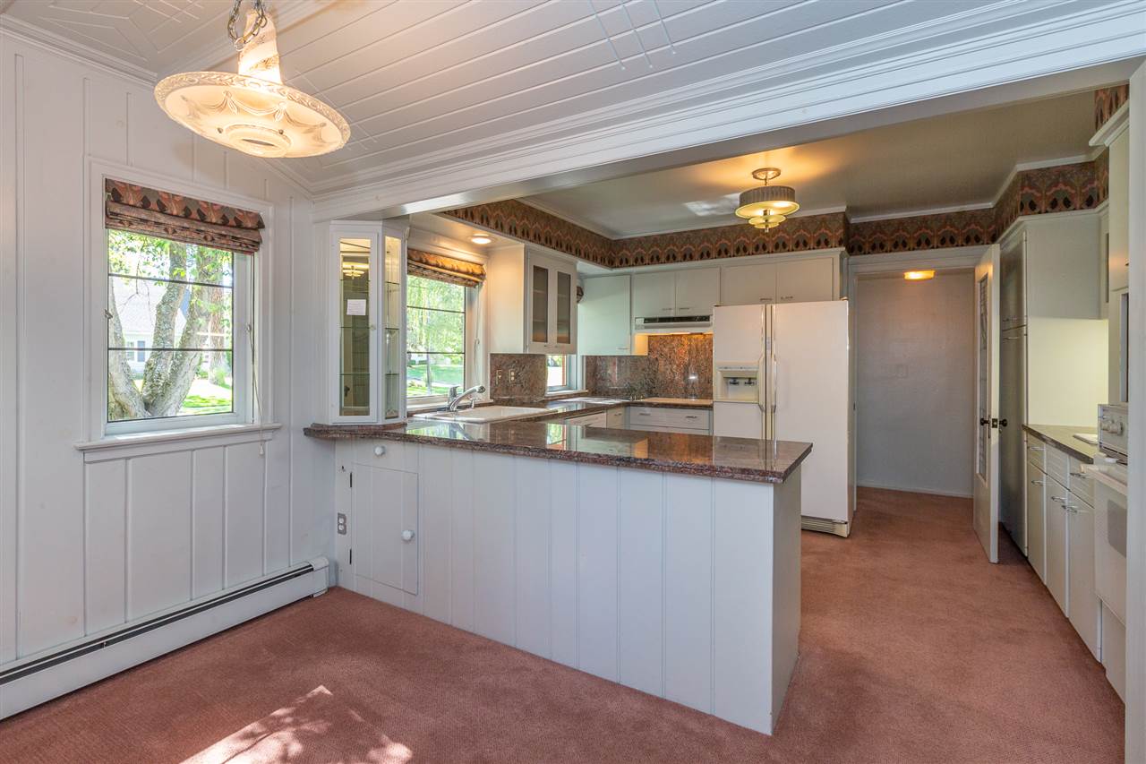 1207 East Overbluff Road Spokane, WA 99203 - Photo 12 of 38 Gallery Image 12