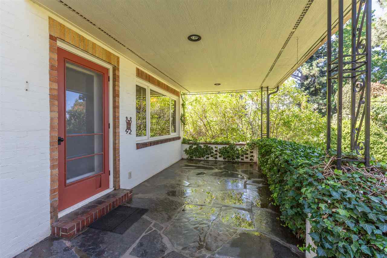 1207 East Overbluff Road Spokane, WA 99203 - Photo 30 of 38 Gallery Image 30