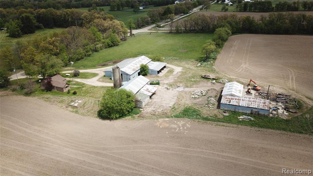 4625 Noble Road Oxford, MI 48371 - Photo 9 of 39