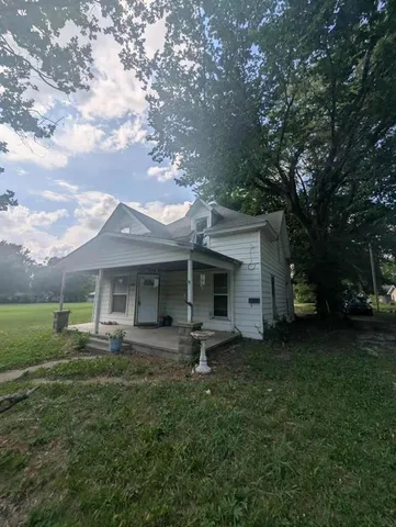 $29,999 | 710 East Lincoln Street, Iola, KS 66749