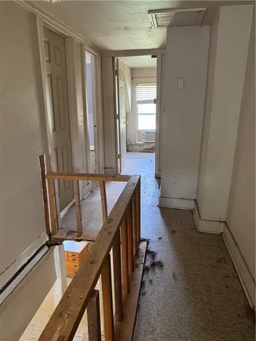 $29,999 | 710 East Lincoln Street, Iola, KS 66749