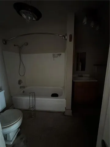 $29,999 | 710 East Lincoln Street, Iola, KS 66749