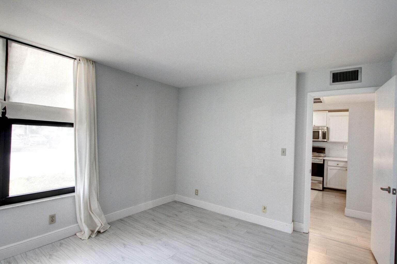 11 Royal Palm Way, Unit 1040 Boca Raton, FL 33432 - Photo 14 of 33 20220331201010746731000000-o