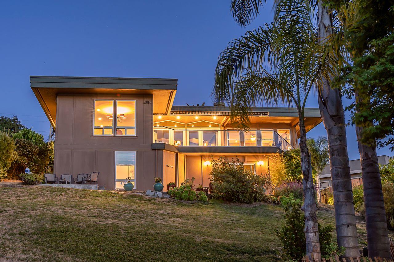 149 Cutter Drive Watsonville, CA 95076 - Photo 5 of 49 a view of a house with a yard