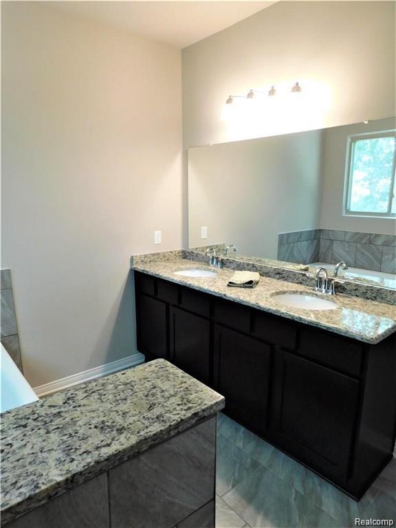 20955 Oak Ridge Drive Clinton Township, MI 48036 - Photo 8 of 20