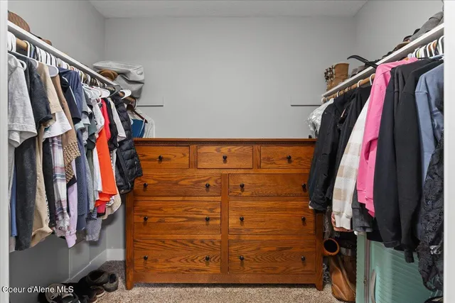 $749,000 | 32595 North 1st Avenue, Spirit Lake, ID 83869