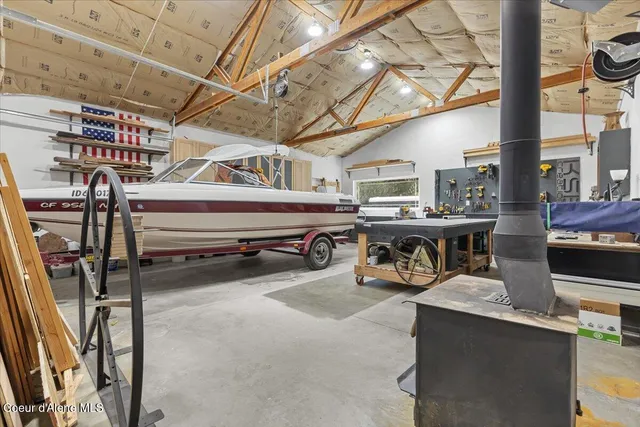 $749,000 | 32595 North 1st Avenue, Spirit Lake, ID 83869