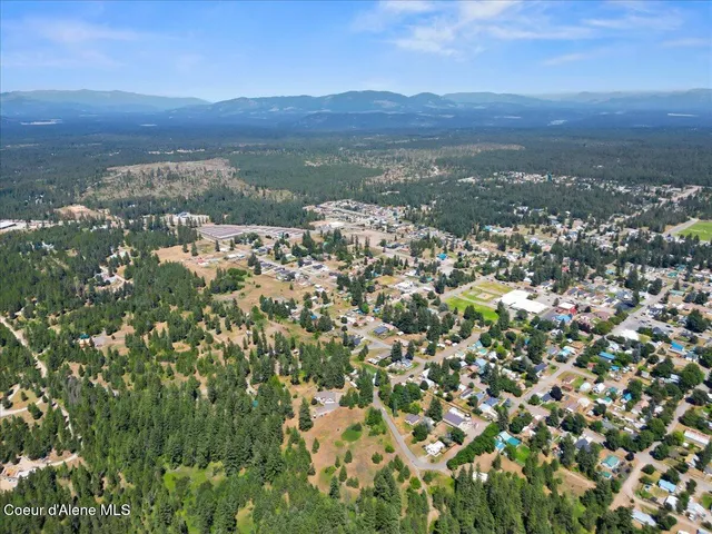 $749,000 | 32595 North 1st Avenue, Spirit Lake, ID 83869