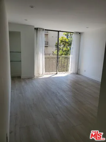 $3,895 | 10751 Wilshire Boulevard, Unit 503, Los Angeles, CA 90024