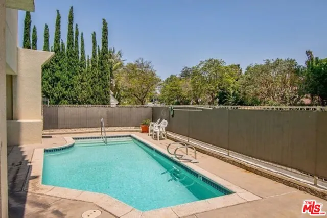 $3,895 | 10751 Wilshire Boulevard, Unit 503, Los Angeles, CA 90024