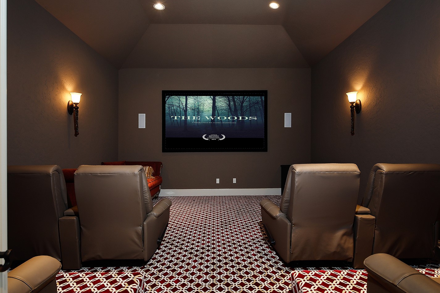 2 Lace Point The Woodlands, TX 77382 - Photo 30 of 48 a living room with furniture and a rug