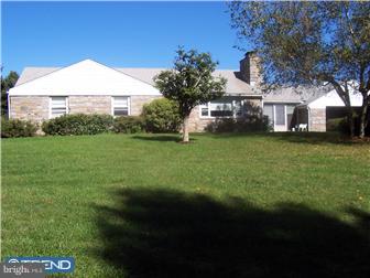 121 Mattson Road Marcus Hook, PA 19060 - Photo 1 of 12 Exterior Front