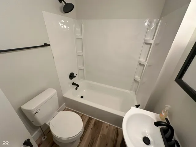 $1,395 | 1717 North Tacoma Avenue, Indianapolis, IN 46218