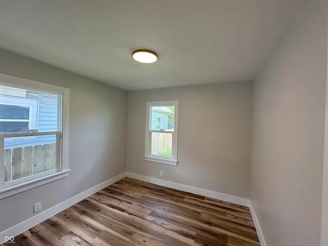 $1,395 | 1717 North Tacoma Avenue, Indianapolis, IN 46218