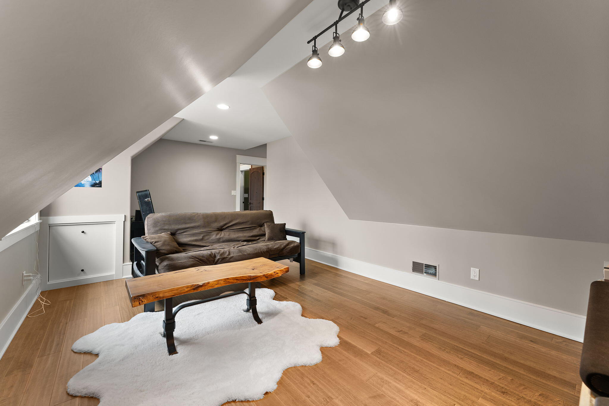 1021 Foy Court Crown Point, IN 46307 - Photo 46 of 88 2048x1365