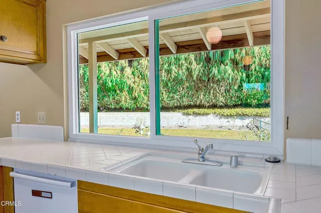 $1,089,000 | 821 Trueno Avenue, Camarillo, CA 93010