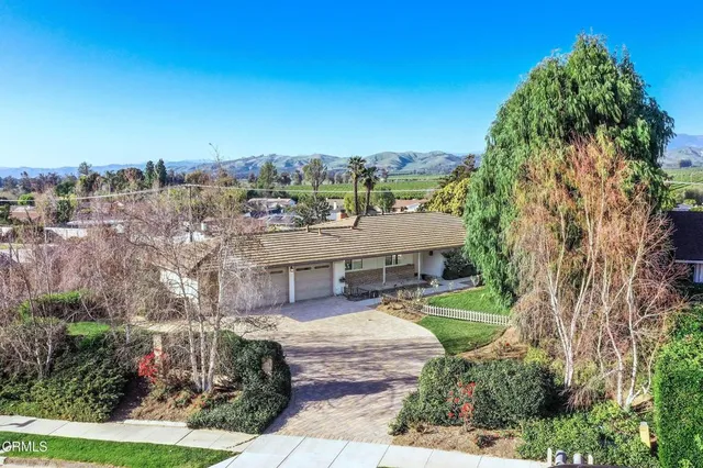 $1,089,000 | 821 Trueno Avenue, Camarillo, CA 93010