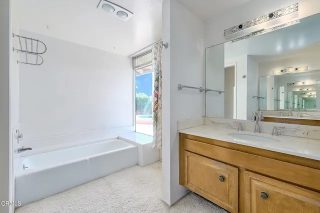 $1,089,000 | 821 Trueno Avenue, Camarillo, CA 93010