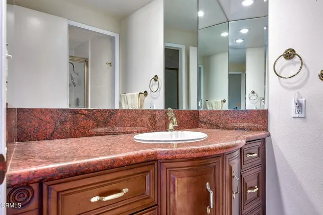 $1,089,000 | 821 Trueno Avenue, Camarillo, CA 93010