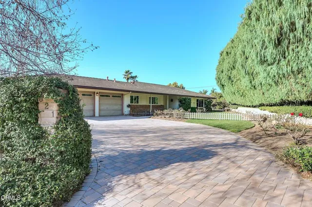 $1,089,000 | 821 Trueno Avenue, Camarillo, CA 93010