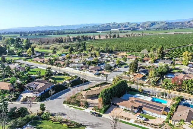 $1,089,000 | 821 Trueno Avenue, Camarillo, CA 93010