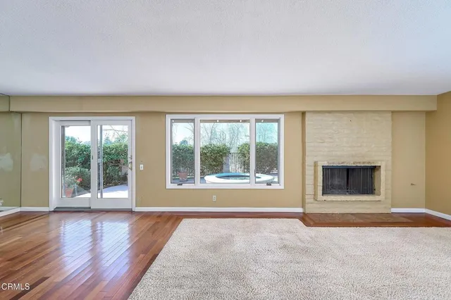 $1,089,000 | 821 Trueno Avenue, Camarillo, CA 93010