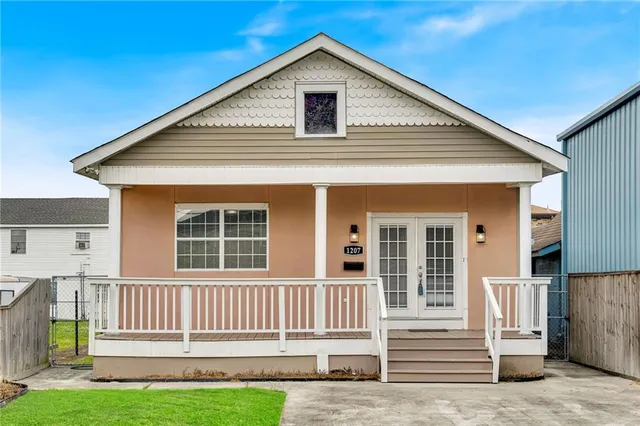 $195,000 | 1207 Kepler Street, Gretna, LA 70053