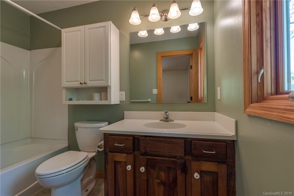 3171 Hunting Country Road Tryon, NC 28782 - Photo 18 of 36 Gallery Image 18
