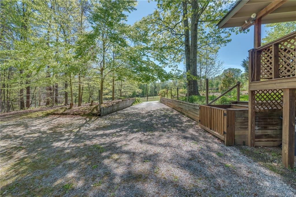 3171 Hunting Country Road Tryon, NC 28782 - Photo 27 of 36 Gallery Image 27