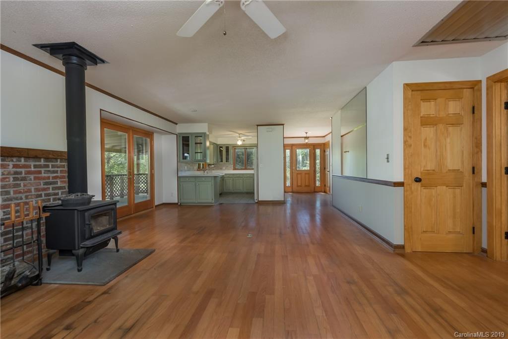 3171 Hunting Country Road Tryon, NC 28782 - Photo 7 of 36 Gallery Image 7