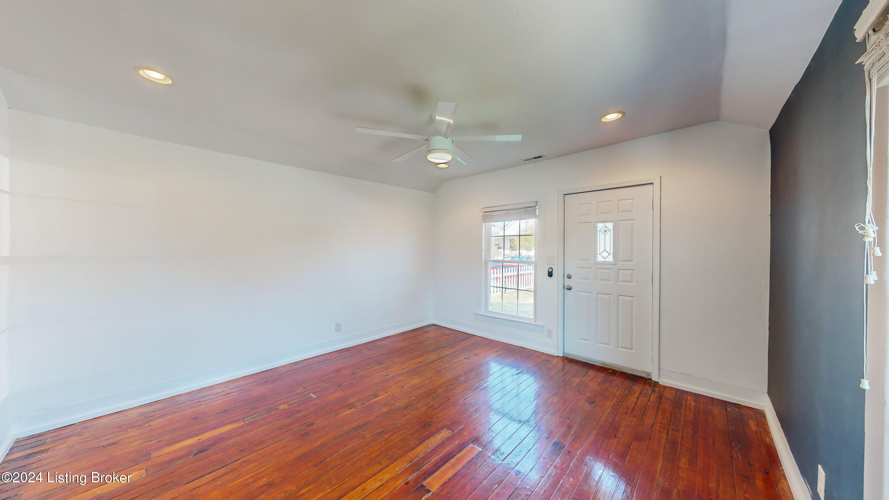 1138 Rammers Avenue Louisville, KY 40204 - Photo 9 of 43 1138-Rammers-Ave_009