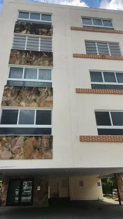 $2,550 | 1020 94th Street, Unit 301, Bay Harbor Islands, FL 33154