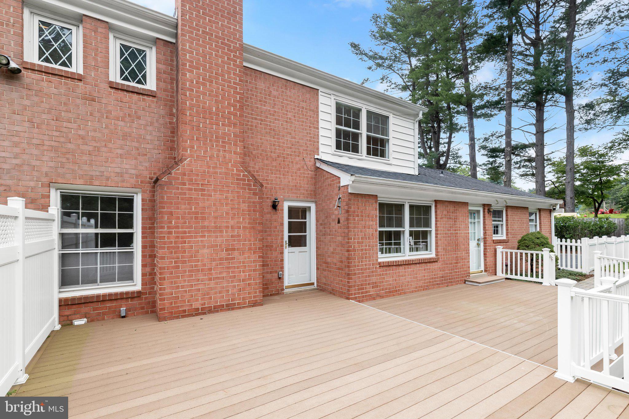 12709 Hammonton Road Silver Spring, MD 20904 - Photo 45 of 55 Deck