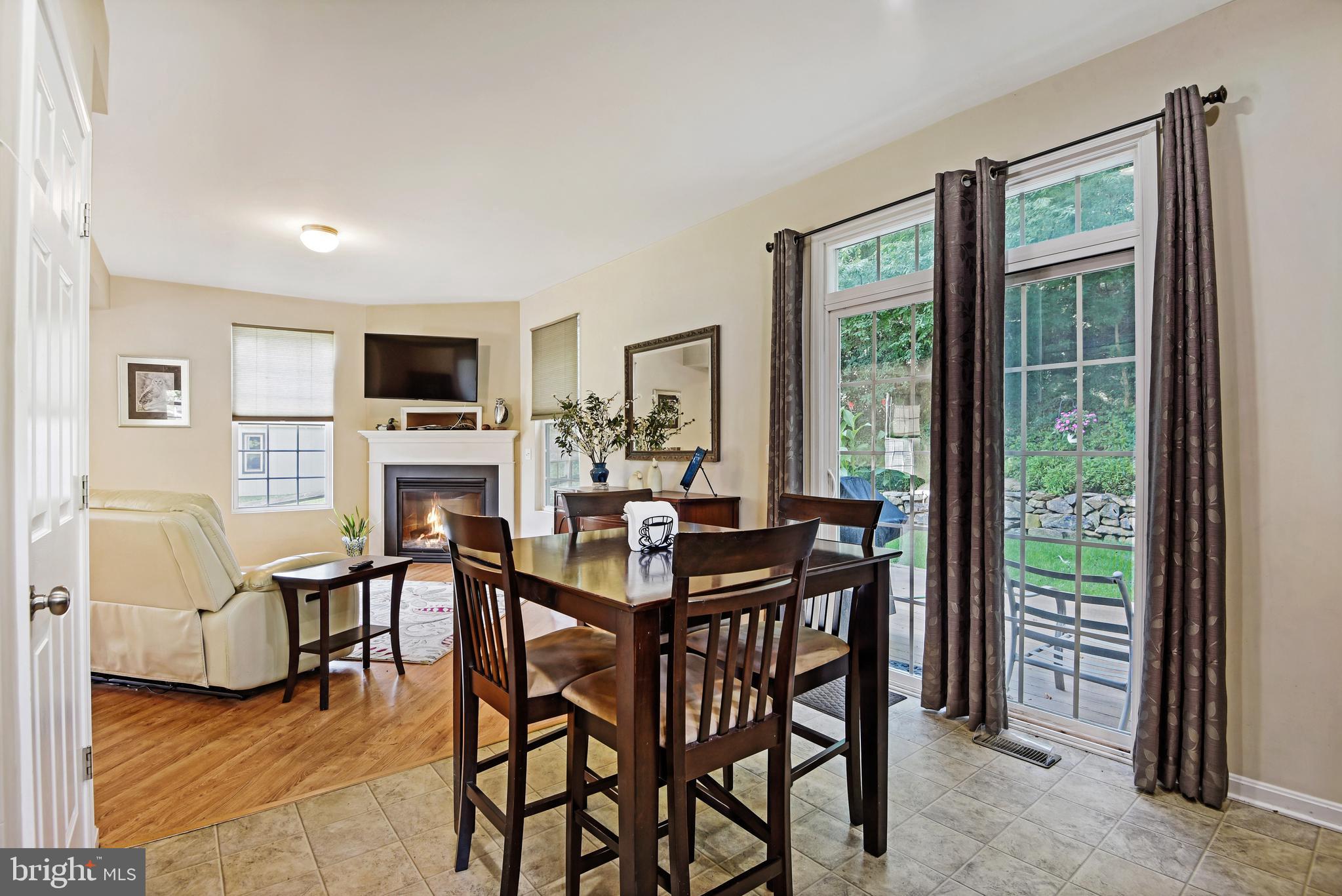 856 Bayview Drive Edgewater, MD 21037 - Photo 16 of 28