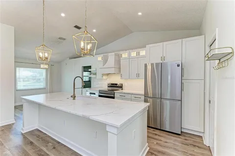 $510,000 | 2403 Icecapade Drive, Sarasota, FL 34240