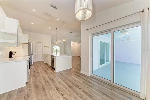 $510,000 | 2403 Icecapade Drive, Sarasota, FL 34240