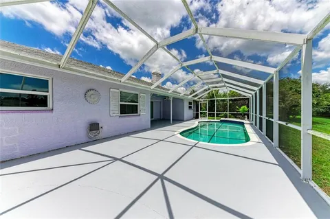 $510,000 | 2403 Icecapade Drive, Sarasota, FL 34240