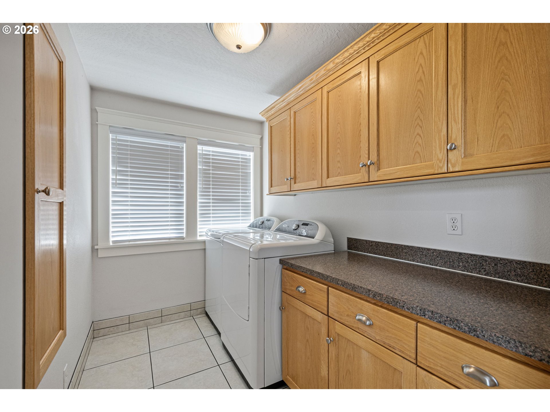 729 South 68th Place Springfield, OR 97478 - Photo 34 of 38