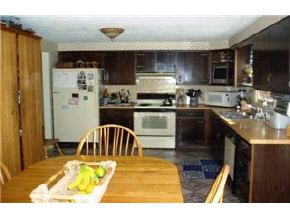 35 Howe Street Rochester, NH 03867 - Photo 4 of 9
