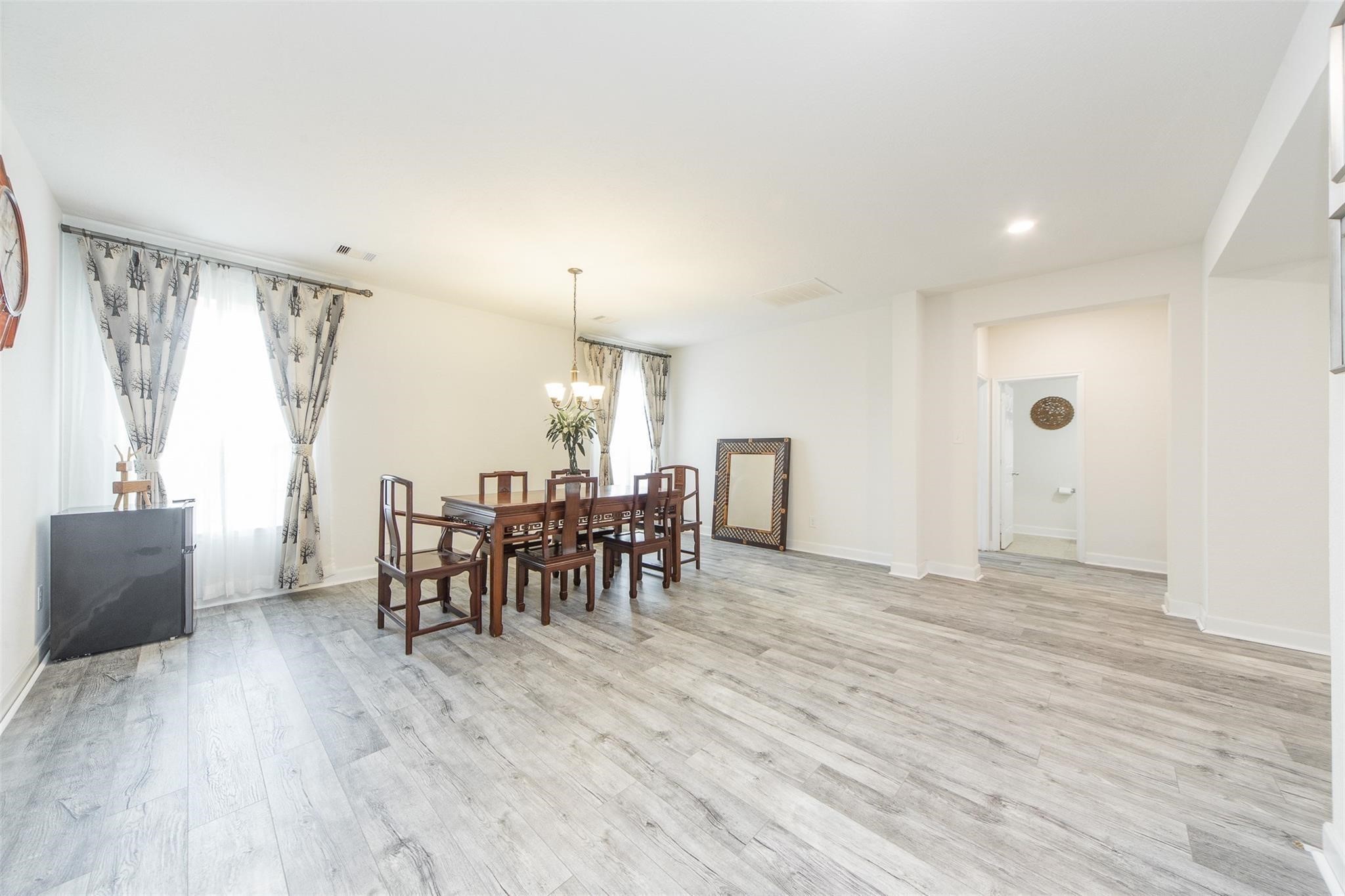 15406 Easton Gate Lane Houston, TX 77044 - Photo 11 of 41