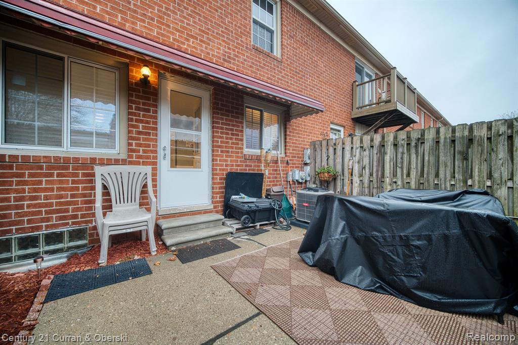 31189 Hoover Road Warren, MI 48093 - Photo 32 of 34