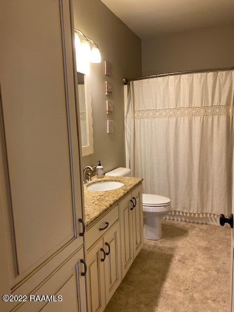 351 North 2nd Street Eunice, LA 70535 - Photo 10 of 15 hall bath