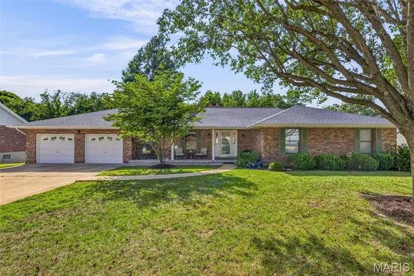 $349,900 | 214 Alexander Court, Festus, MO 63028