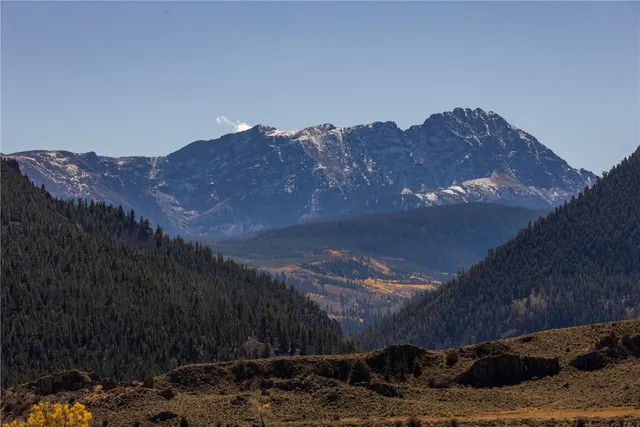 $1,495,000 | 109 County Road 100, Silverthorne, CO 80498