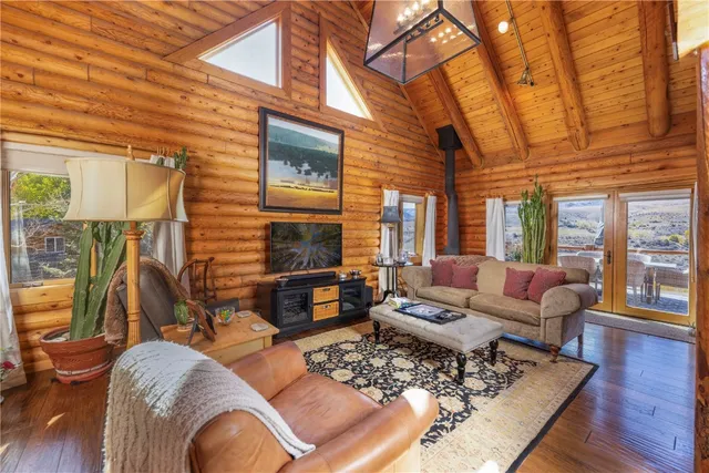 $1,495,000 | 109 County Road 100, Silverthorne, CO 80498